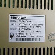 Yaskawa SGDA 04VP Servo-Antriebe brandneu in Original 200V-Box