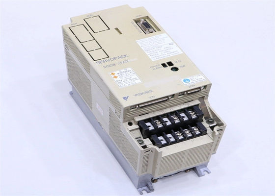 Yaskawa SGDB-15AD Industrie-Servo-Antriebe brandneue Original-Box