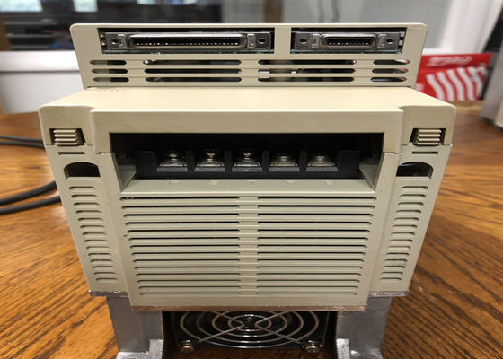 SGDB-15ADG-P Wechselstrom-Servo-Antriebe Brandneue Yaskawa in Original-Box