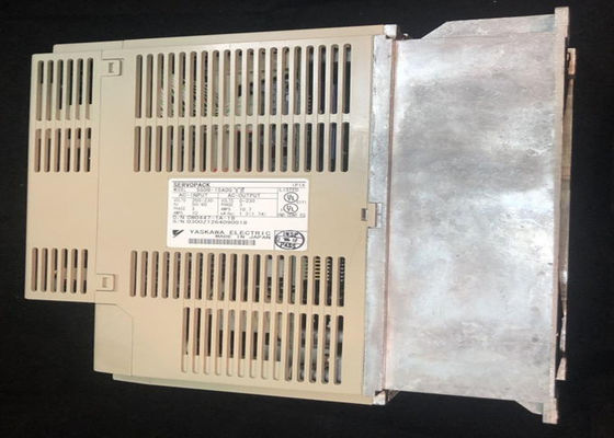 Yaskawa Servo-Antriebe SGDB-15ADG-Y8 brandneu in Original-Box