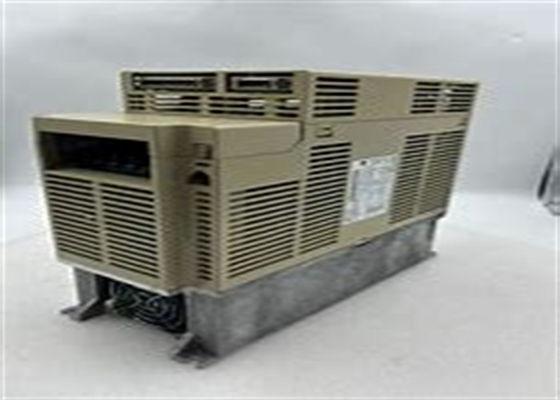 Yaskawa SGDB-15ADM Servo-Antriebe Industrie Marke Original Neue Box