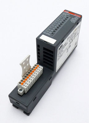 ABB DC541-CM 1SAP270000R0001 AC500 Funktionsmodul verteilte Automatisierung I/O