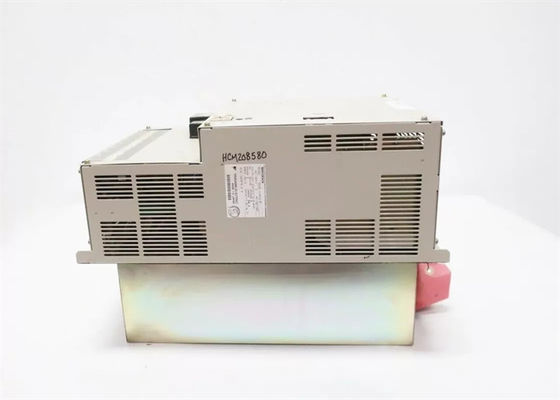 Yaskawa SGDB-1AADG SGDB Serie Servo-Antriebe Neues Original in der Box
