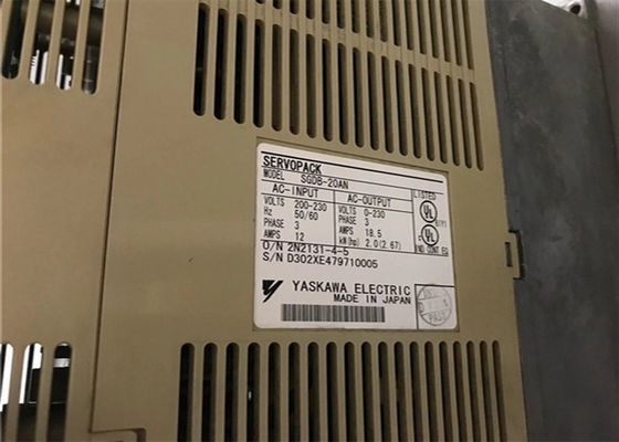 Yaskawa SGDB-20AN Servo Antriebe brandneu in Original Box 200V