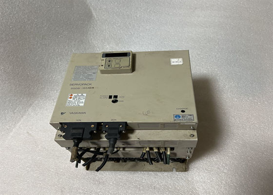 Yaskawa Industy Servo-Antriebe SGDB-44ADM Neu im Original