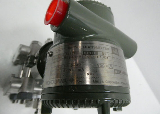 Die Ausrüstung ist mit einer Breite von mehr als 20 mm verknüpft.