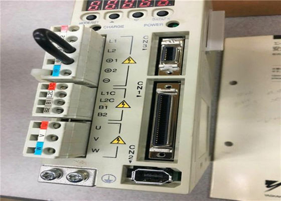 Yaskawa SGDH-02AE-0Y Sigma 2 Serie Servoantriebe Original Neues