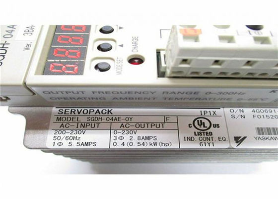 Yaskawa Sigma Serie 2 SGDH-04AE-OY Servo-Antriebe Brandneue Box