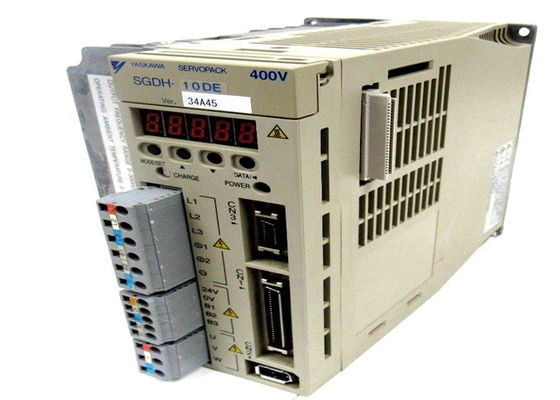Yaskawa SGDH-10DE AC Servo Verstärker brandneu in Originalpackung