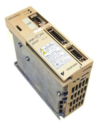 Yaskawa SGD-01AH 200V Wechselstrom-Servo-Antriebe brandneue Originalbox