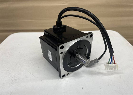 Yaskawa SGMPH-02AAA41 Wechselstrom-Servomotor komplett neu in Originalpackung