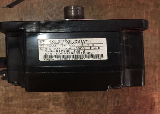 Yaskawa SGMPH-02AAA41 Wechselstrom-Servomotor komplett neu in Originalpackung