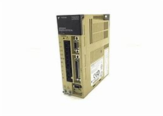 Yaskawa SGDS-01F01A Brandneue Wechselstrom-Servo-Antriebe in Original-Box