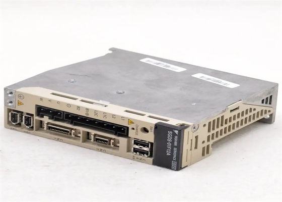Original Yaskawa SGDS-01F12A Industrie-Servo-Antriebe komplett neu