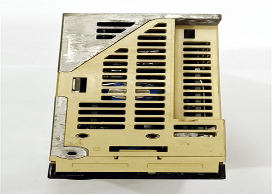 SGDS-02F12A Yaskawa Industrie-Servo-Antriebe brandneues Original