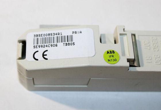 ABB 3BSE008534R1 TB805 Bus-Auslass-Modul-Endungseinheit 0,046 kg