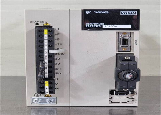 Yaskawa brandneue Servo-Antriebe SGDS-15A05A Industrie Original