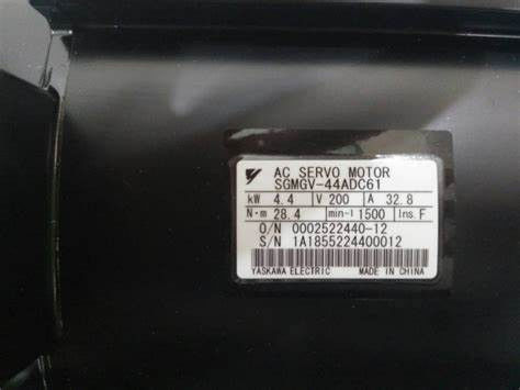 Yaskawa SGMGV-44ADC61 AC Servomotor Industrie Neu in der Box