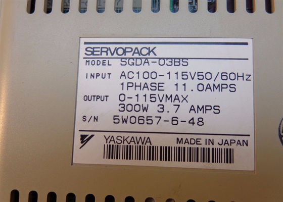 Yaskawa brandneue industrielle Servoantriebe SGDA-03BS Originalbox