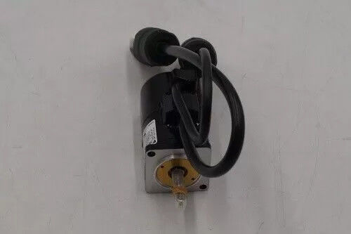 Yaskawa SGMAH-A3AAAJ36C Servomotor Brandneue Industrie in der Box