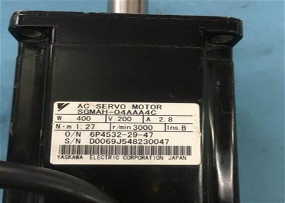 SGMAH-04AAA4C Yaskawa Brandneuer Industrie-Servomotor im Karton