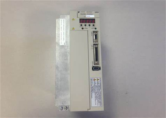 Yaskawa SGDM-30ADA AC Servo Antriebe Industrie Neu in der Box