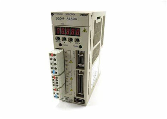 Yaskawa SGDM-A5ADA AC Servo Verstärker Brandneu in Original-Box