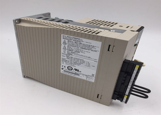 SGDV-200A01A0020 Servo-Antriebe Yaskawa brandneu in Original-Box