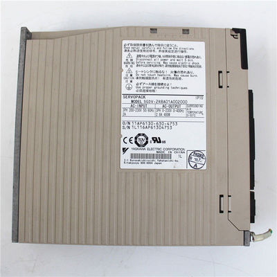 SGDV-2R8A01A002000 Servo Antriebe Industrie Yaskawa Neu in der Box
