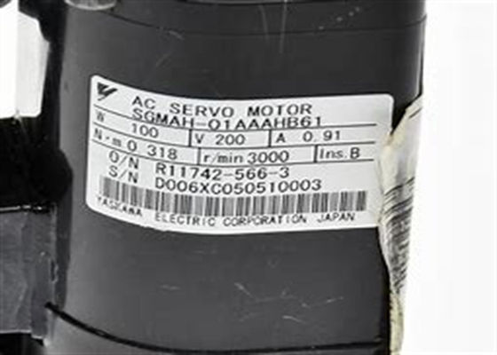 Brandneuer Yaskawa SGMAH-01AAAHB61 Servomotor im Originalkästchen