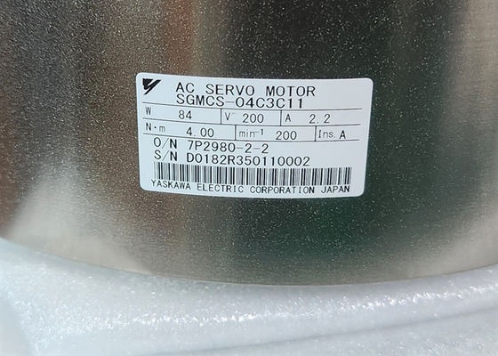 SGMCS-04C3C11 Yaskawa Brandneuer Wechselstrom-Servomotor im Originalkästchen