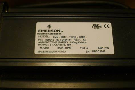 XVM-8017-TONS-0000 Emerson Industrieller Servomotor Neu in der Box