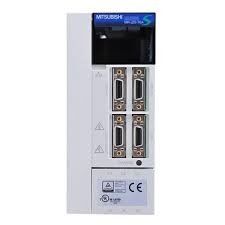 Mitsubishi MR-J2S-70A-S004 Servo-Treiber Verstärker 170V 0-360HZ 5.1A