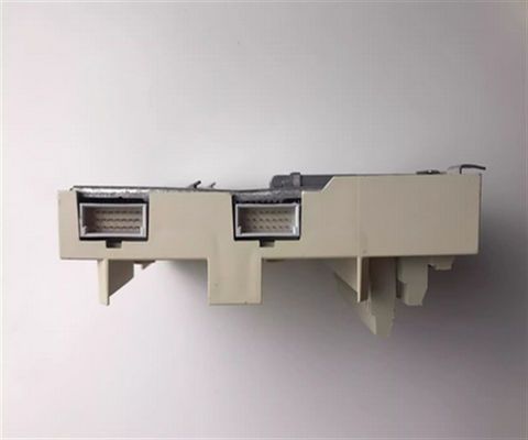 ABB 3BSE021443R1 TU843 Modul-Endungseinheit Redundante Stromversorgungsmodule