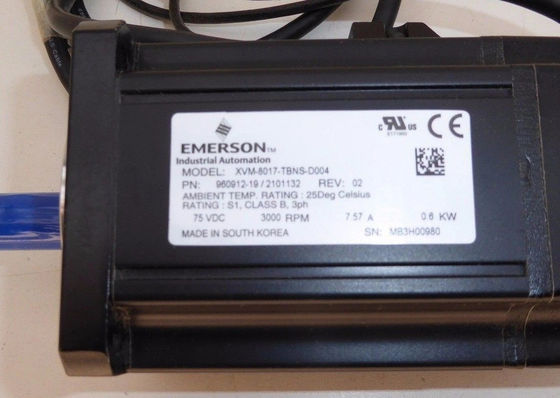0.6 KW Servomotor Emerson XVM-8017-TBNS-D004 Industriefeld