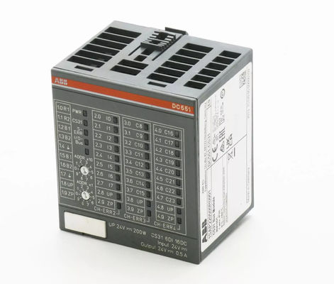 I/O-Digitalmodul ABB Marke DC-551 CS31 Neues in Originalpackung