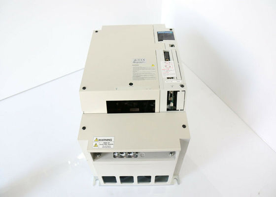 5 kW Verstärker MITSUBISHI Wechselstrom-Servocontroller MR-J2S-15KA Servomotor-Treiber