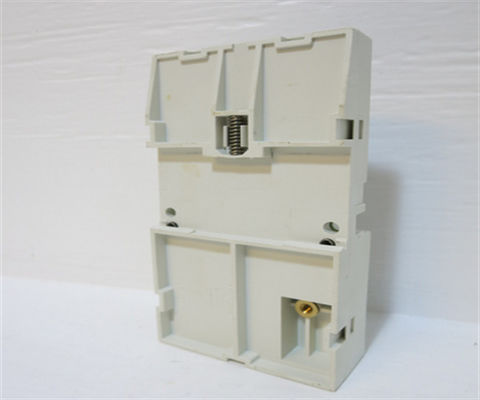 TU705F 3BDH000389R0001 FBP Endgerät 24 VDC ABB