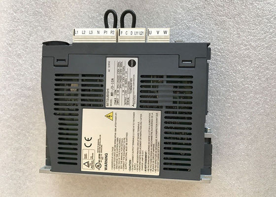 MITSUBISHI AC SERVO DRIVER MR-J3-10A1 100W Industrieverstärker 170V 0-360HZ 1.1A neu