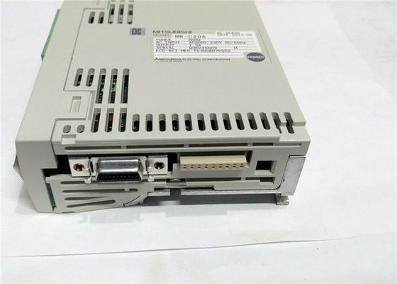 Mitsubishi 3-Phasen-Industrialverstärker MR-C20A-UE Servomotor 200W Ausgang 1,5A 3AC