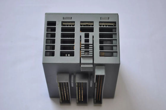 PM581-ETH-V14x ABB PLC Programmierbarer Logikcontroller Neuer in der Box