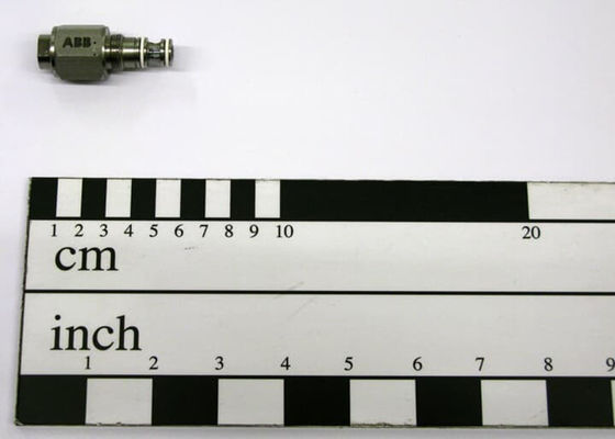 ABB 3HNA012517-001 2/2 VALVE FÜR FLUID Frankreich (FR) Produktnettogewicht 0,066 kg
