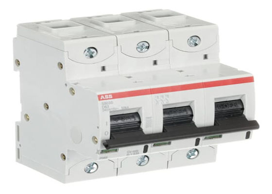 ABB 2CCS863001R0631 Der S803S-D63 ist ein 3-poliger Hochleistungs-Schaltkreisbrecher mit D-Charakteristik