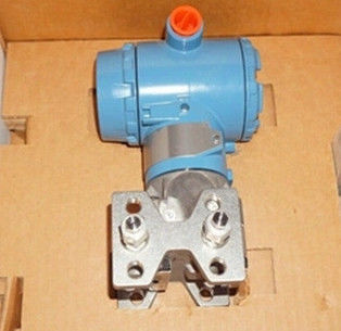 ROSEMOUNT Temperaturübertrager 3051CD0A02A1AB1H2L4M5 4 ̊20 mALow-Power, skalierbares Variablesystem