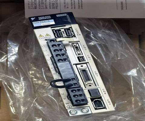 Yaskawa SGD-08AH AC SERVO AMPLIFIER 200-230V 11/4.1A 50/60HZ neu