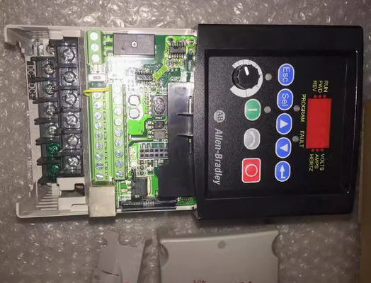 AB Allen Bradley 22B-D6P0N104 Wechselstromantrieb Einstellfrequenz
