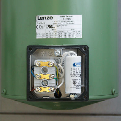 Lenze MHFMARS112-22C1C Spannungsbewertung Betriebsspannungsbereich.