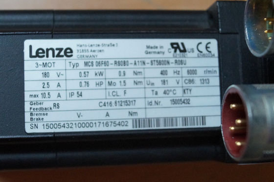Lenze MCS 06F60-RS0B0-A11N-ST5S00N-R0SU Synchroner Servomotor