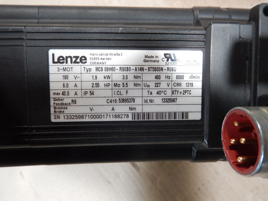LENZE MCS 09H60-RS0B0-A14N-ST5S00N-R0SU Beschreibung Servomotor 3.4A 307V 3.8NM