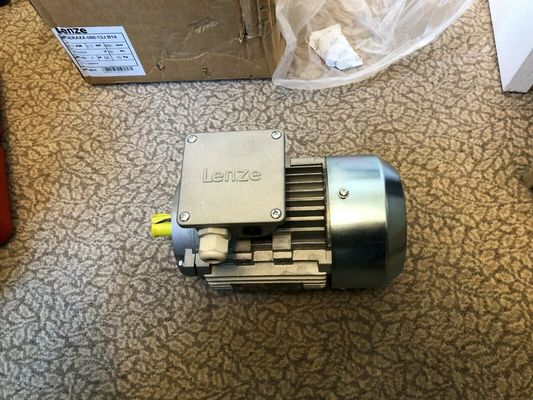 LENZE MDERAXX-080-13J Nennstrom 1,5 A Industrie-Servoantriebe